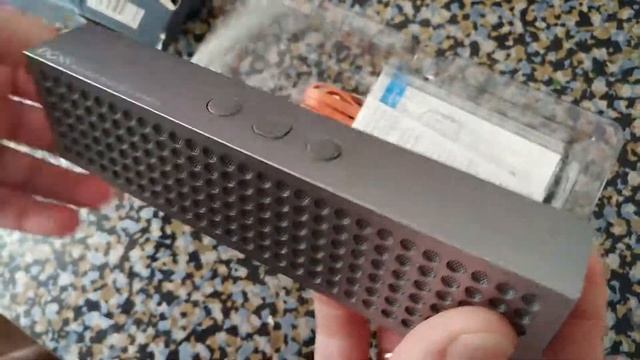 Портативная блютуз колонка DOSS SMART смотреть онлайн