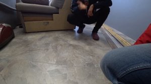 Пароизоляционная пленка под ламинат. Что  будет если не постелить?