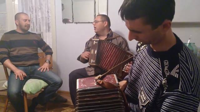 Гагаузская песня Маму смотреть онлайн