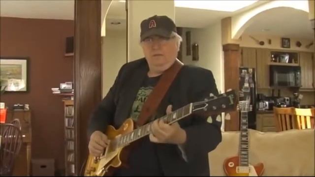 Реплика Gibson Les Paul Goldtop смотреть онлайн