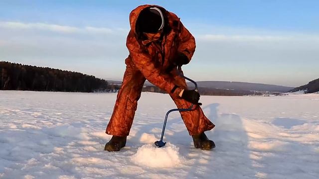 Рыбалка ранним утром смотреть онлайн