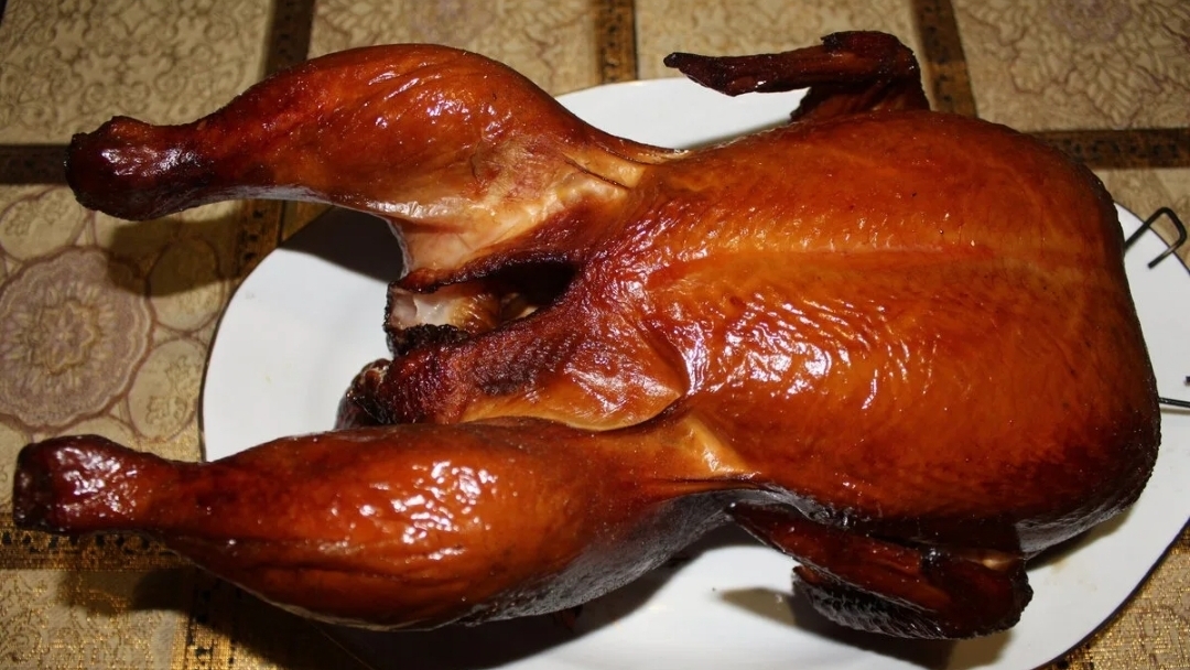 Рецепт для новичков. Курица горячего копчения. Очень легко и очень вкусно. смотреть онлайн