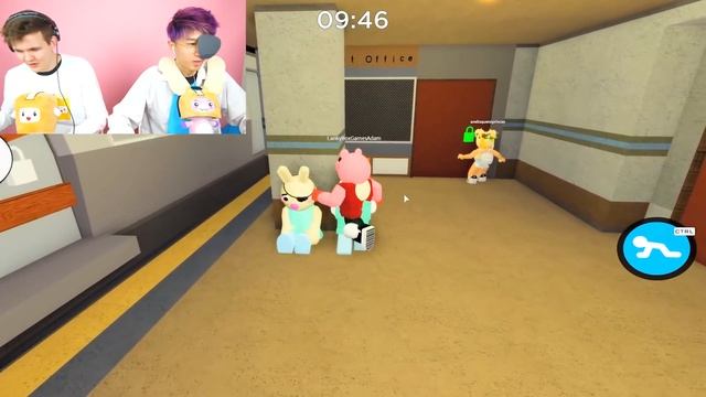 Can You Beat PIGGY HIDE AND SEEK!? (BIG REVEAL) смотреть онлайн
