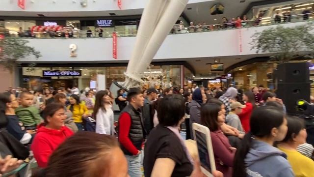 #астана.Хан Шатыр,программа выходного дня. смотреть онлайн