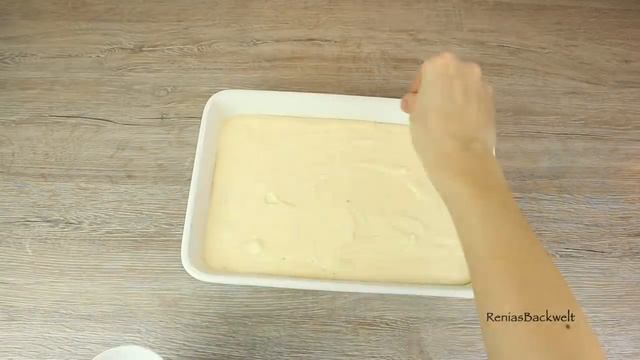 Warm oder kalt genießen, leckerer Quarkauflauf mit Kirschen смотреть онлайн