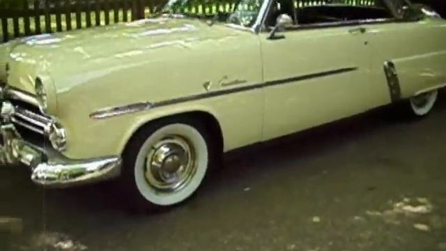 1952 Ford Crestline Victoria V8 смотреть онлайн