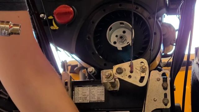 How to replace recoil starter rope on a snow blower. Cub cadet 2X 524SWE snow blower! смотреть онлайн