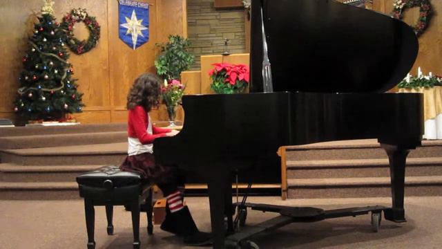 Christmas Piano Recital - Giovanna смотреть онлайн