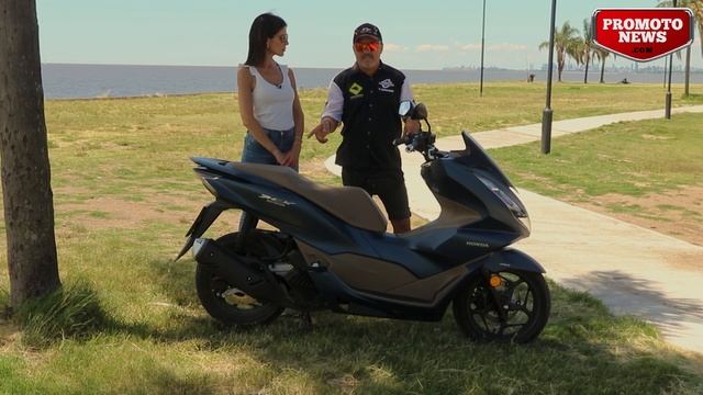 Honda PCX 160 - Más que un scooter смотреть онлайн