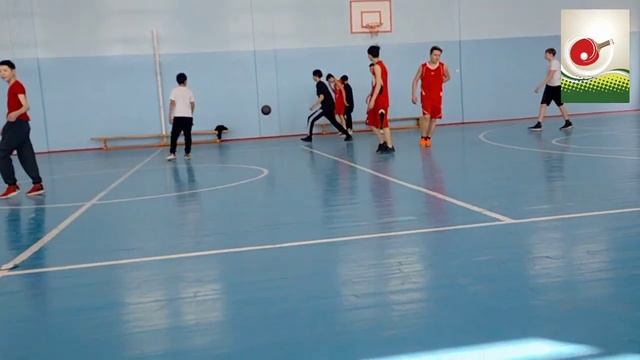 Шандалинова Г.Т. 2-урока 8г. физкультуры. бег с эстафетной палкой. и баскетбол ? смотреть онлайн