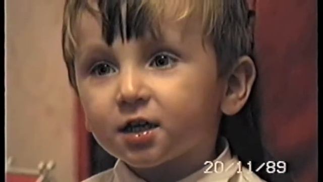 Мальчишка читает стихи смотреть онлайн