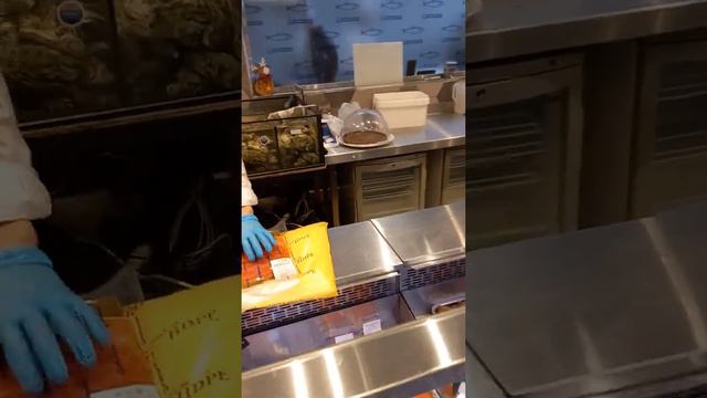 23 Января 2022г В Фирменном магазине Кафе Моремания Т Ц Соларис смотреть онлайн