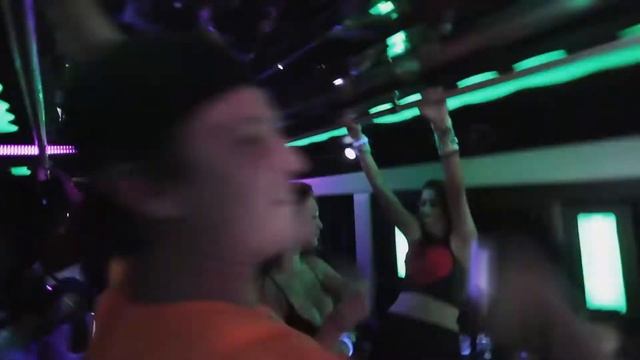 Official ONE N ONLY﻿ Spookfest Partybus Trailer смотреть онлайн