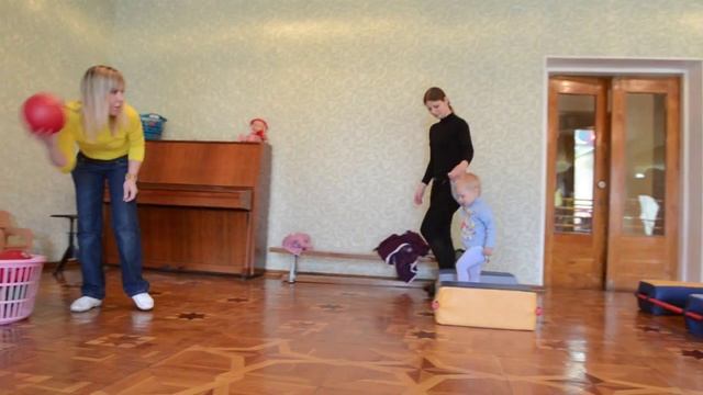 Группа раннего развития "Я играю с мамой" Центр "Лазурный" Запорожье смотреть онлайн