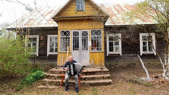 Купил дом, которому больше 100 лет. Уборка в комнате. Работаю на все сто. #хочувдеревню #хутор смотреть онлайн