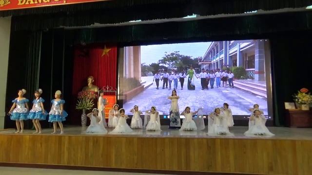 4Văn nghệ chào mừng ngày nhà giáo Việt Nam 20/11/2023 смотреть онлайн