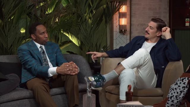 Stephen A. Smith: "LEBRON Is NOT Better than MJ" смотреть онлайн