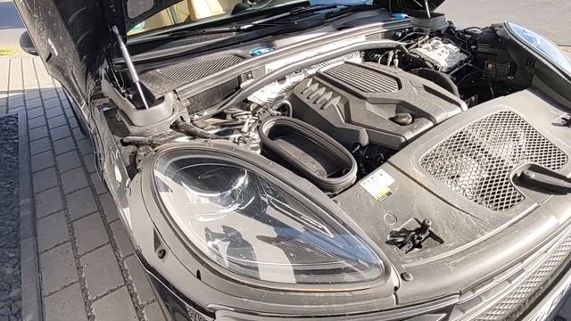 Porsche Macan Facelift 2021-2022 Premium SUV Review смотреть онлайн