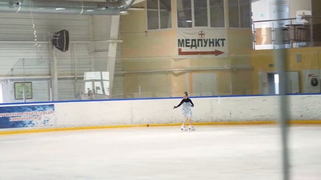 Юный фигурист - Первый лед соревнования смотреть онлайн