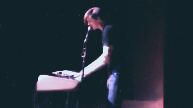 DRAKE BELL - Fallen For You / Rusted Silhouette (2019) смотреть онлайн
