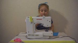 Детская швейная машинка JANOME Sew Mini Delux Шьем  Angry Birds Kids machine JANOME