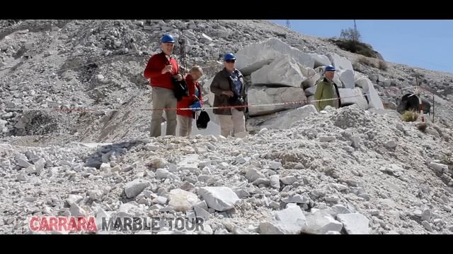 Carrara Marble Tour 4x4 - Video Tour смотреть онлайн