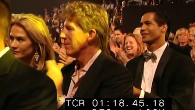 Sos & Victoria Petrosyan "The Best Cabaret Show in the World" - Award in LA, USA смотреть онлайн