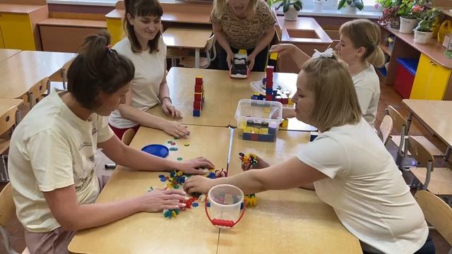 Шуточное видео от родителей на ВЫПУСКНОЙ В ДЕТСКОМ САДУ смотреть онлайн