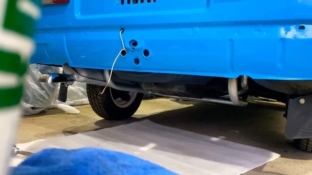 Холодный запуск Заз 968М без воздушной заслонки( подсос) смотреть онлайн