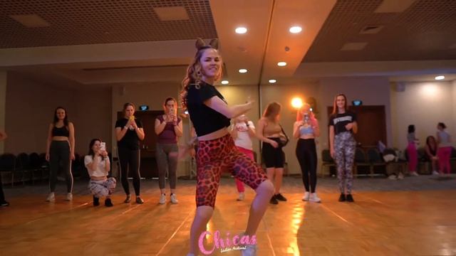 Kataikina Valeria - bachata class on Chicas festival, Moscow 2022 смотреть онлайн