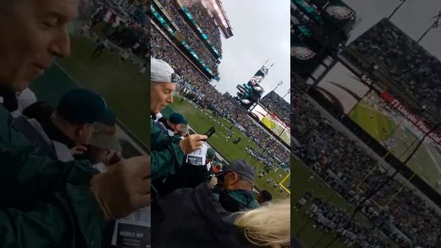 My first Eagles game смотреть онлайн