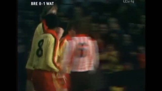 BRENTFORD FC V WATFORD FC - LEAGUE DIVISION THREE - 24TH FEBRUARY 1979 - PART 1 - GRIFFIN PARK смотреть онлайн