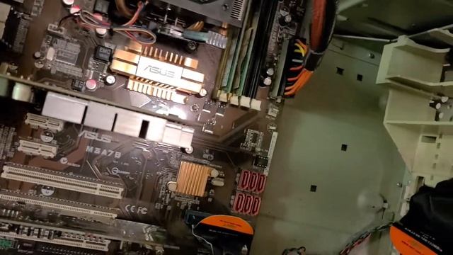 Installing a 500W PSU in my old ASUS M3A78 AMD Phenom II X4 computer. смотреть онлайн
