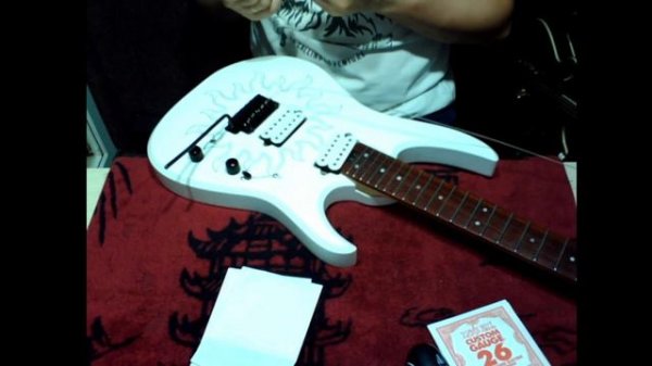 Maintenance of the guitar Khmelevsky(Suncaster). The signature instrument of the Vladimir Holstinin