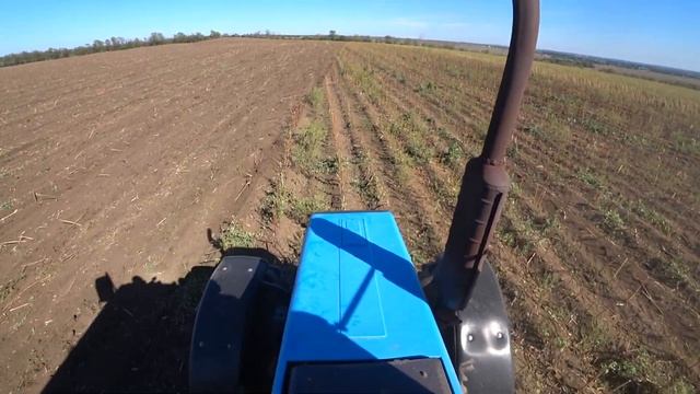 Беларус МТЗ 1221.2 Дисковка подсолнечника Тяжёлые бороны Bomet U815/9 Рабочая ширина 5 метров смотреть онлайн