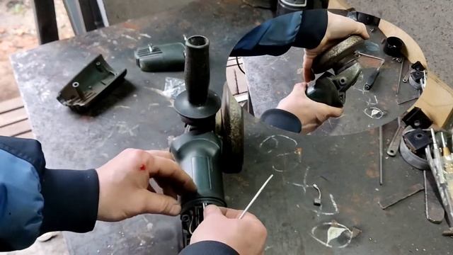 Metabo.УШМ/болгарка. Обзор и замена щёток. 17 лет эксплуатации. смотреть онлайн