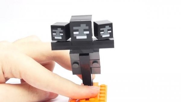 LEGO Minecraft 21126 Иссушитель Обзор