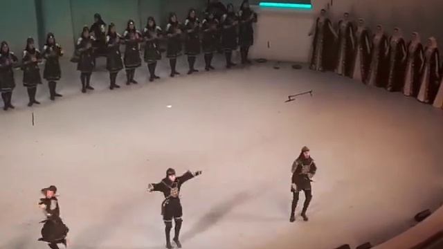 Чеченский Государственный ансамбль танца Вайнах . Москва. Аплодисменты смотреть онлайн