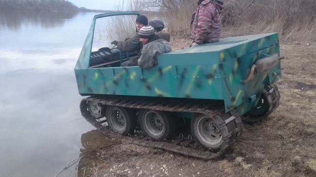 Гусеничный вездеход "Марсоход" поедет в город Шарыпово смотреть онлайн