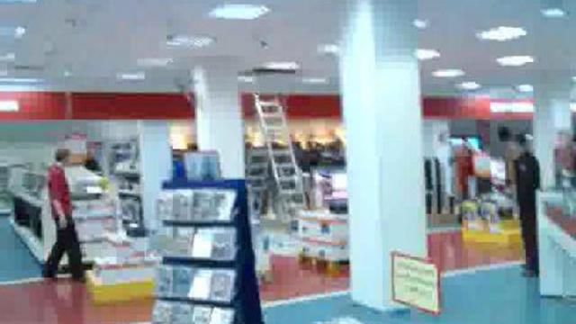 В Магазине М видео побежала вода ))) смотреть онлайн