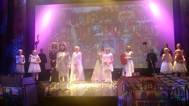 Гарри Суппес Поздравление с 8 марта 2016 год. смотреть онлайн