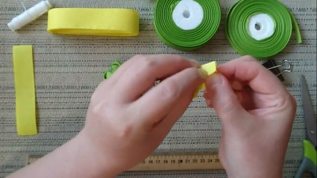 Заколка для волос своими руками. Маленькая заколка для челки, канзаши, бант ручная работа смотреть онлайн