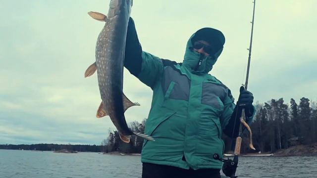 Рыбалка в апреле. Холод снег и щука. смотреть онлайн