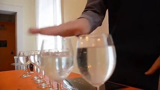 Поющие бокалы смотреть онлайн