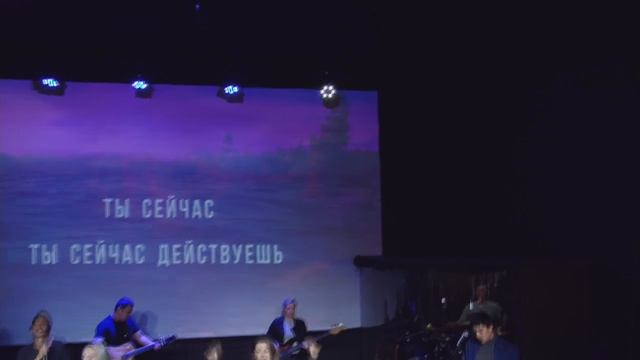 Великий, Чудотворящий (Originally SINACH | WAY MAKER) l Прославление. Ачинск смотреть онлайн