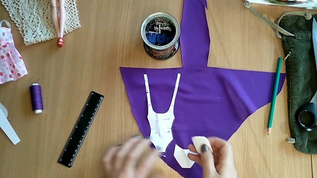 Как сшить купальник для куклы барби своими руками,выкройка,How to sew a swimsuit for dolls смотреть онлайн