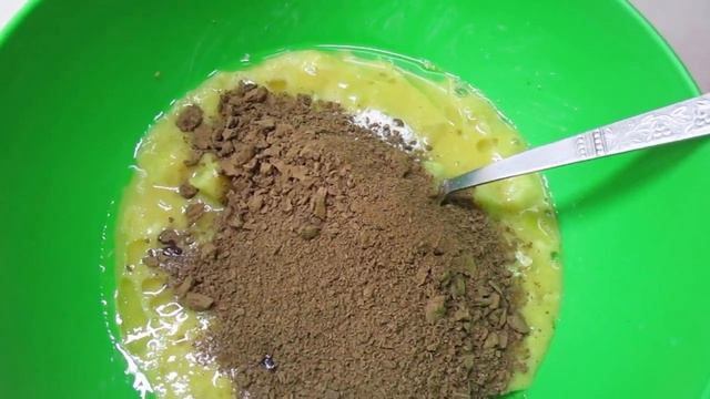 Это невероятно вкусно и полезно.Пирог овсяно-шоколадный быстро и просто.