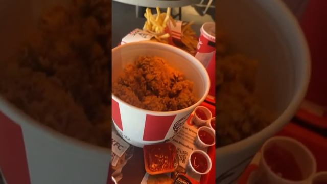 Kfc Bromma/Stockholm смотреть онлайн