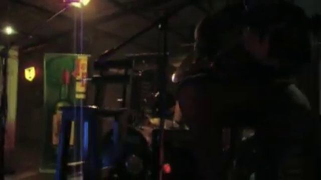 Foo Fighters Everlong Covered by - Severed Fuse смотреть онлайн