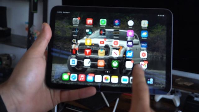 iPad Mini in 2023: Worst Design, Worth buying! long-term review. смотреть онлайн